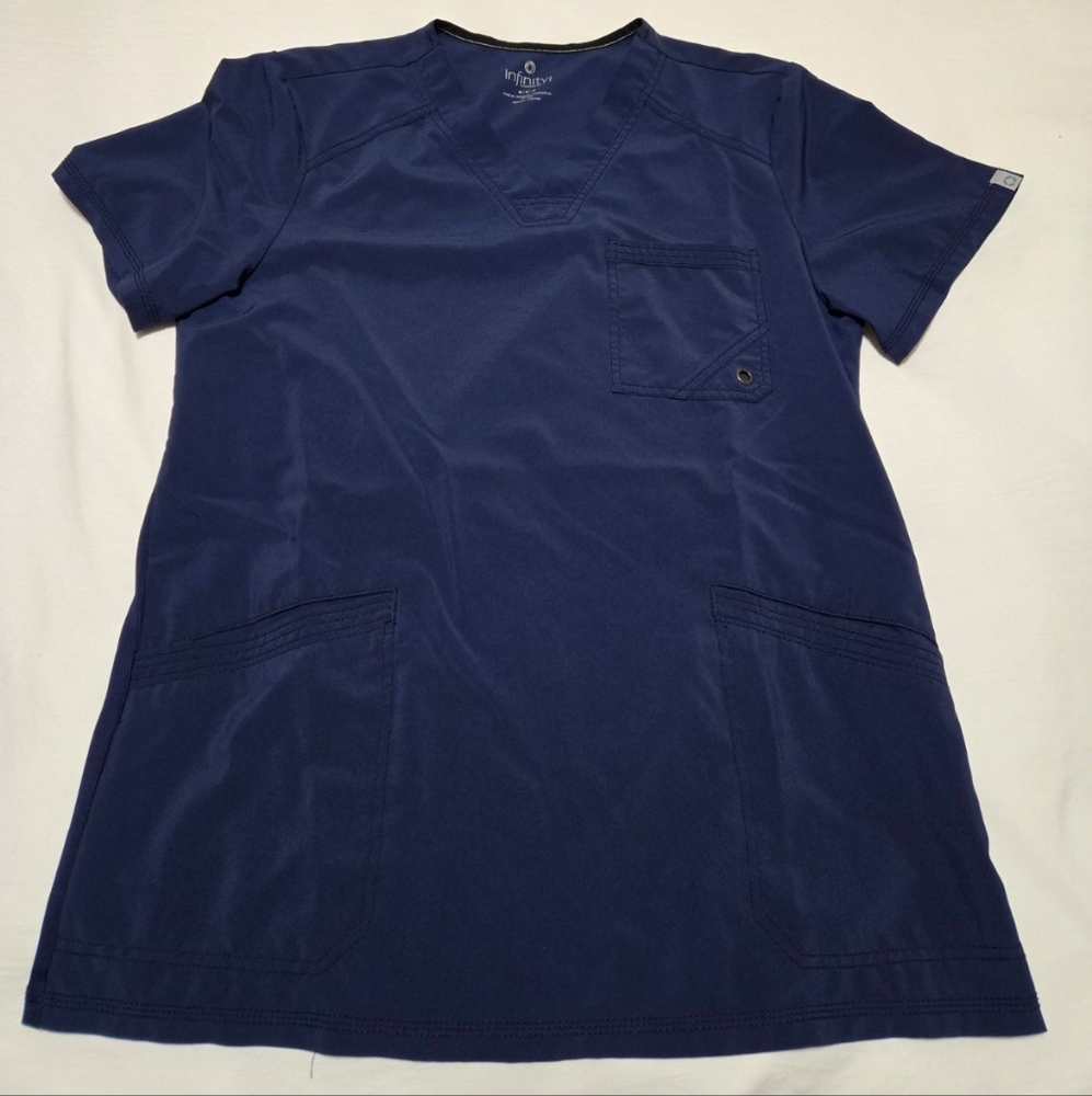 Men's Infinity Scrub Top